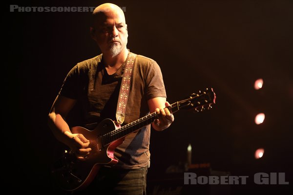 PIXIES - 2023-03-15 - PARIS - Olympia - Joey Santiago